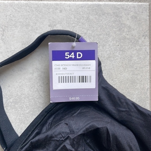 Catherine’s Black Bra - Picture 2 of 5